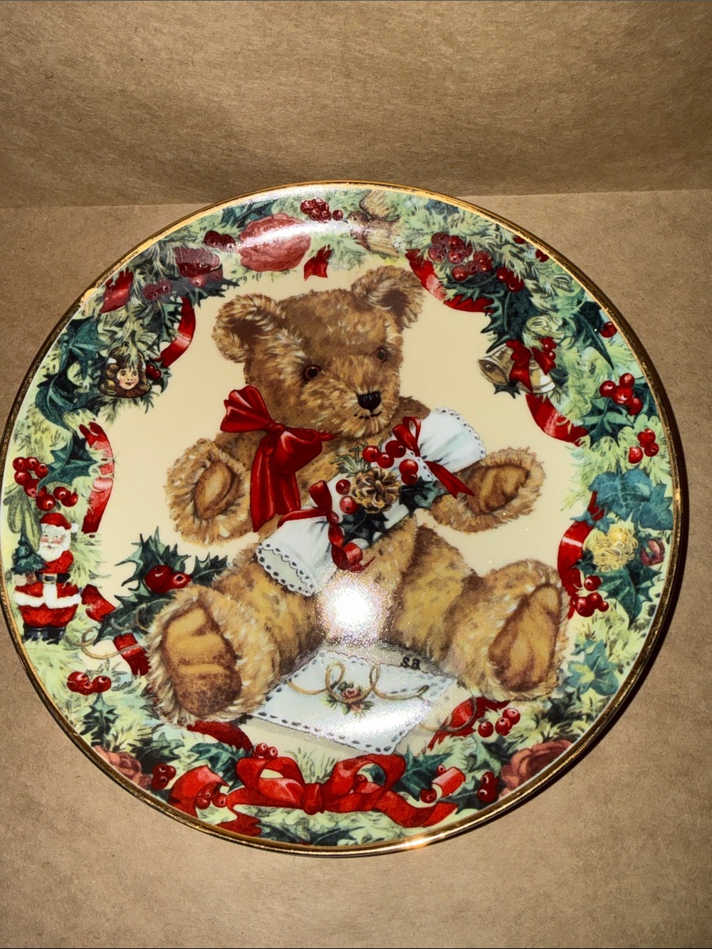 Holiday Teddy Bear Decorative Plate - Cream, Red Accents